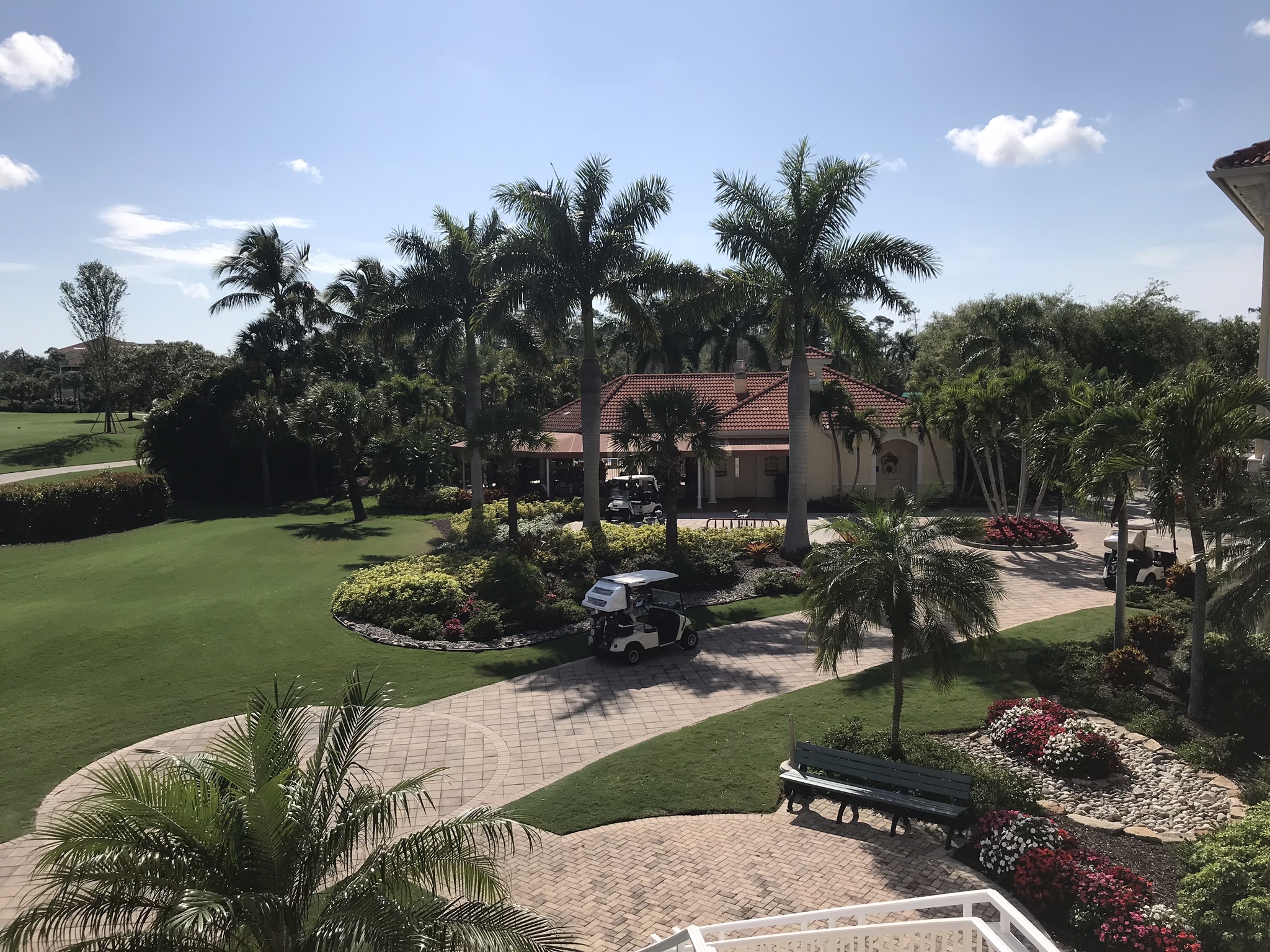 Naples Lakes Condo Sale Pending